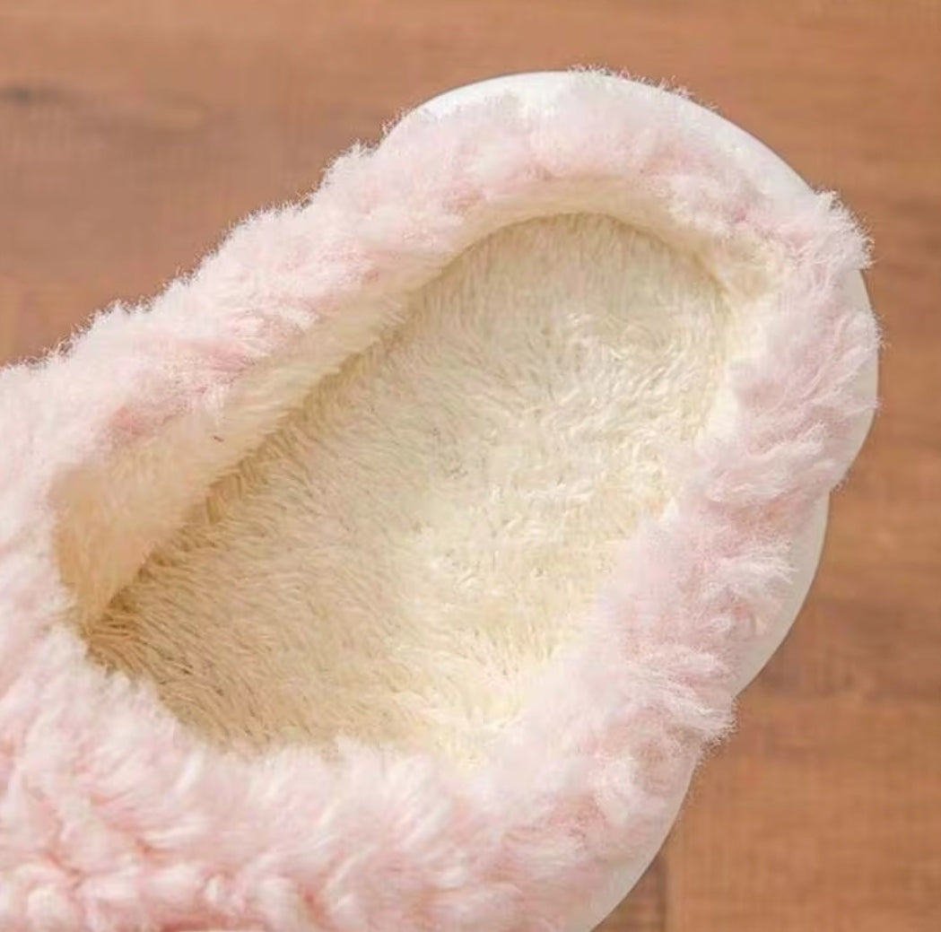 รองเท้าแตะขนนุ่มติดโบว์ อุ่น ใส่สบาย พื้นกันลื่น สำหรับใส่ในบ้าน