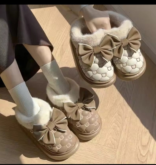 Tewgy Bow Detail Ankle-Support Plush Shoes, Comfortable Fluffy Footwear Suitable for Both Indoor and Outdoor Use.