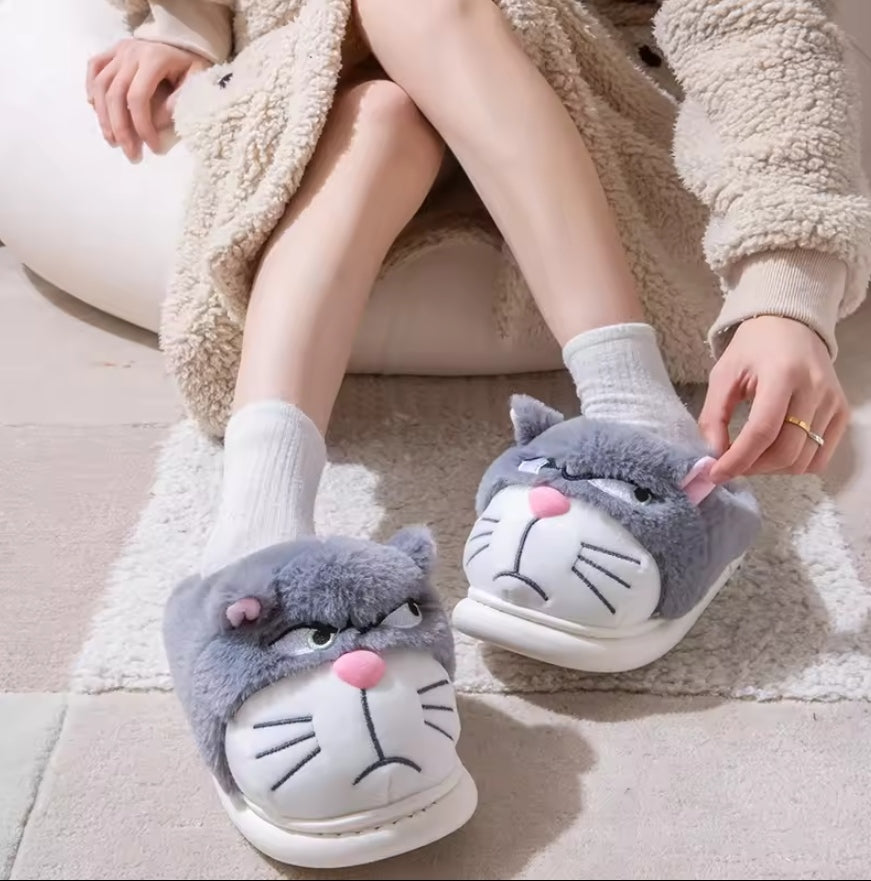 Tewgy Women’s Plush Slippers – Cute cartoon-designed house slippers for home use, very comfortable for daily wear, stylish and elegant fluffy fashion footwear.