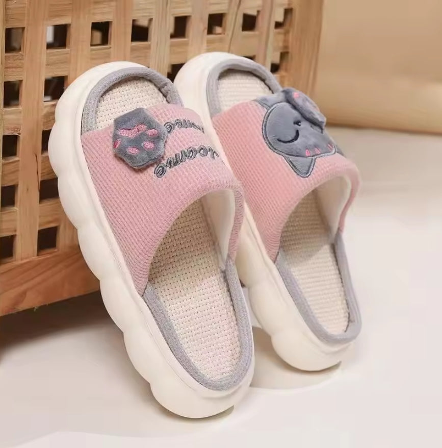 Tewgy Linen Casual Slippers, Comfortable and Cute Cat Design Slippers Suitable for Daily Use.
