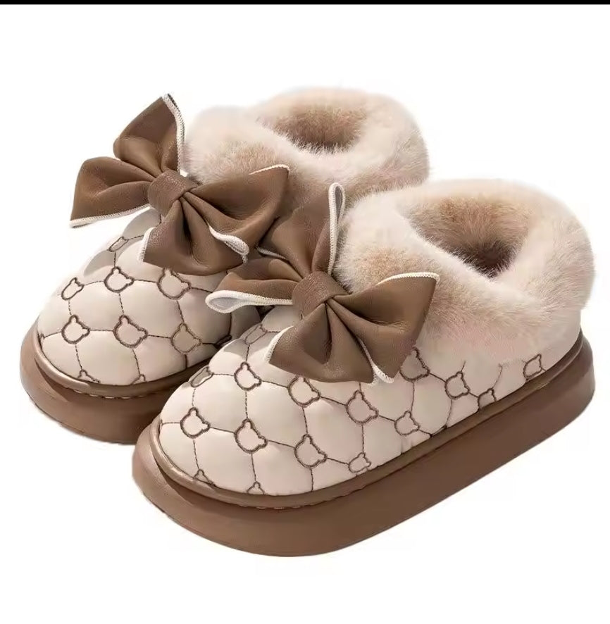 Tewgy Bow Detail Ankle-Support Plush Shoes, Comfortable Fluffy Footwear Suitable for Both Indoor and Outdoor Use.