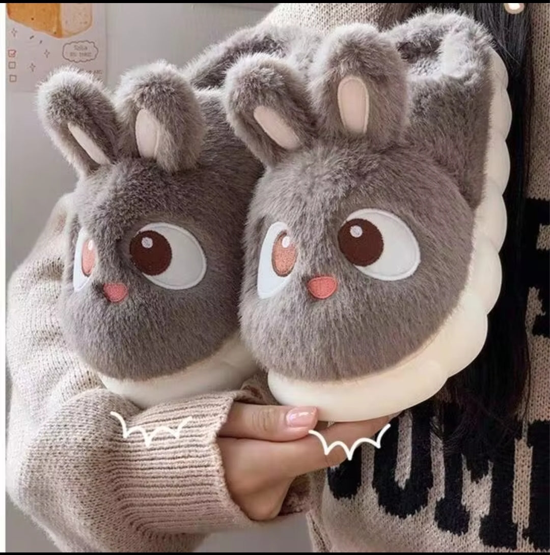 Tewgy Rabbit Plush Women’s Slippers - รองเท้าแตะผู้หญิงขนตุ๊กตากระต่าย Tewgy